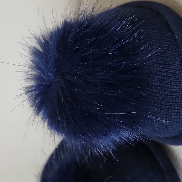 Victoria's Secret Blue Pom Pom Slippers - Picture 2 of 4